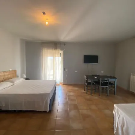 Lph - Dannunziano Aparthotel