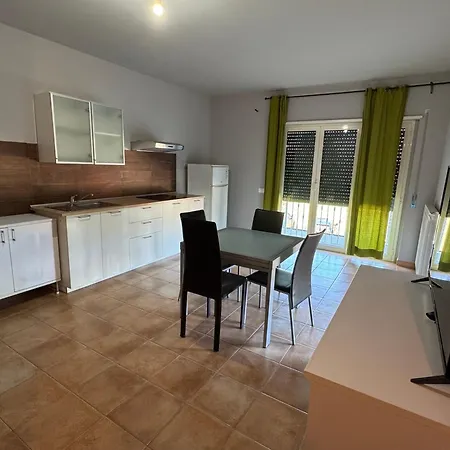 Hotel apartamentowy Lph - Dannunziano Chieti